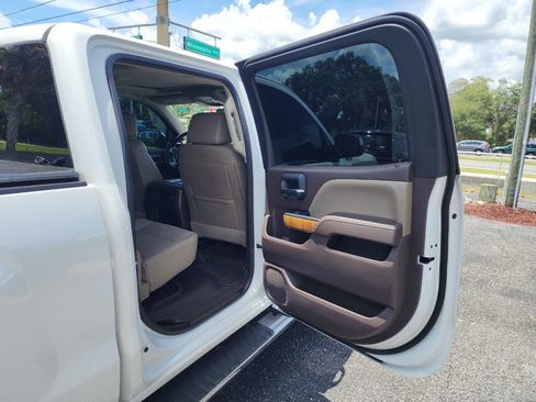 Used 2017 GMC Sierra 1500 SLT image 34