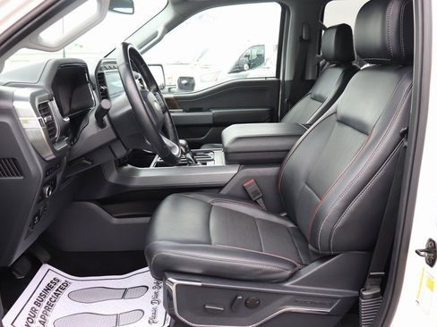 Used 2023 Ford F150 Lariat w/ Trailer Tow Package image 3