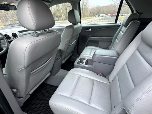 Used 2006 Ford Freestyle SEL image 35
