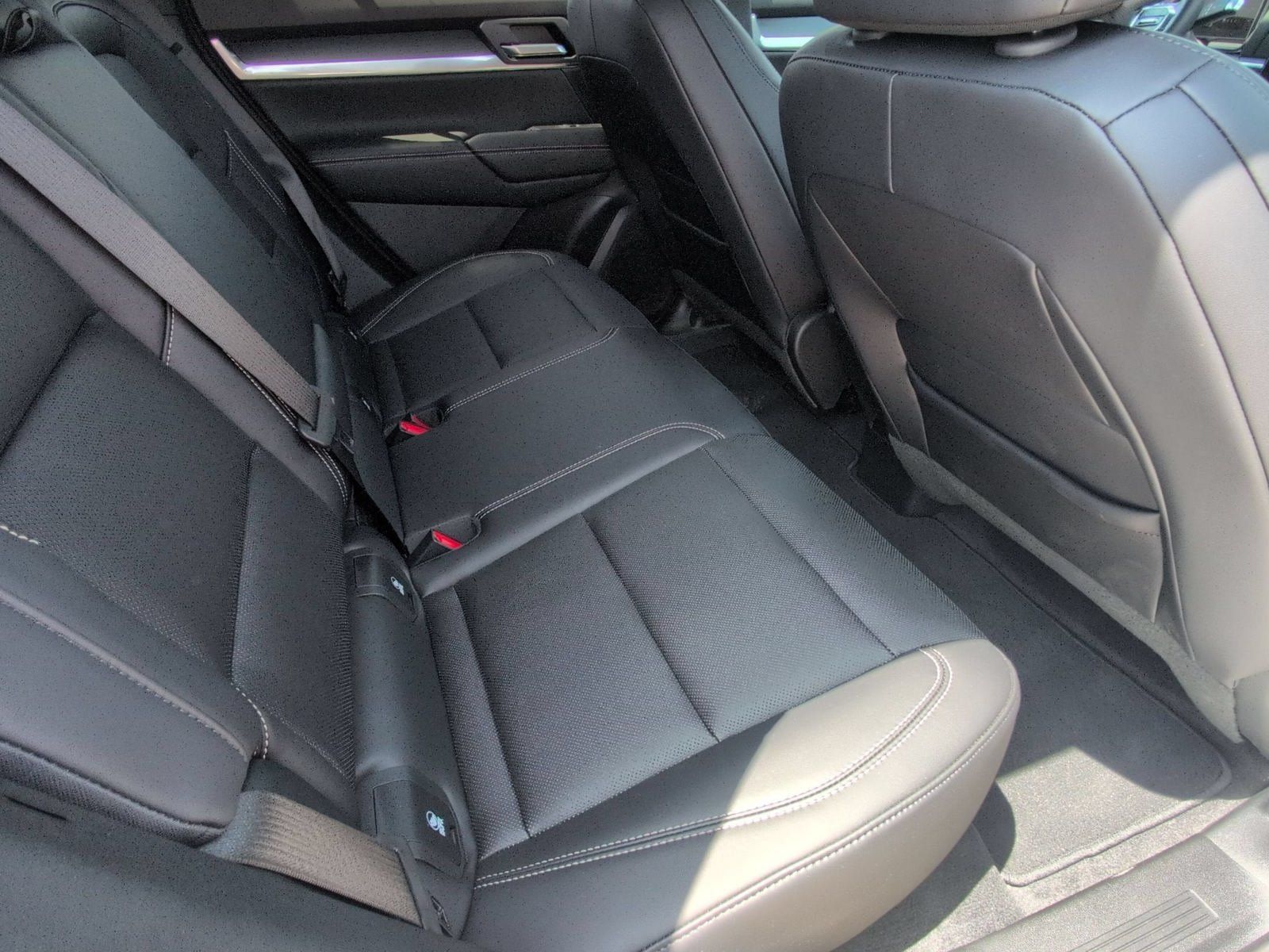 New 2026 GMC Terrain Elevation w/ Elevation Premium Package FWD image 29