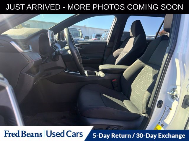 Used 2023 Toyota RAV4 SE w/ Weather & Moonroof Package AWD/4WD image 13