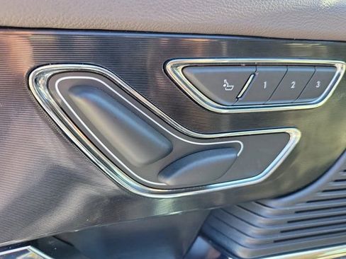 Used 2022 Lincoln Corsair FWD image 23