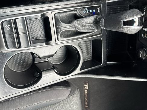 Used 2016 Hyundai Tucson SE image 19