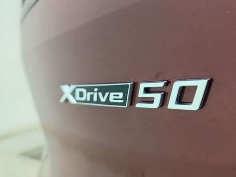 Used 2023 BMW iX xDrive50 w/ Premium Package image 19