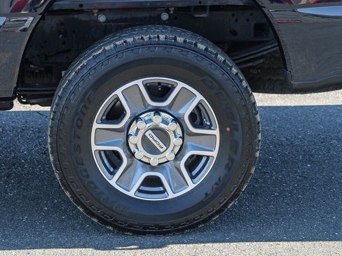 Used 2025 Ford F250 Lariat AWD/4WD image 10