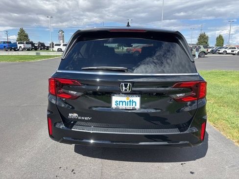 New 2026 Honda Odyssey EX-L image 5