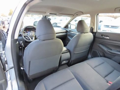 Used 2022 Nissan Altima 2.5 SV image 13