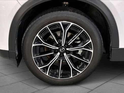 Used 2025 MAZDA CX-70 Plug-In Hybrid w/ Premium Plus image 12