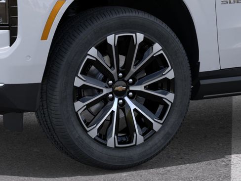 New 2026 Chevrolet Suburban High Country AWD/4WD image 35