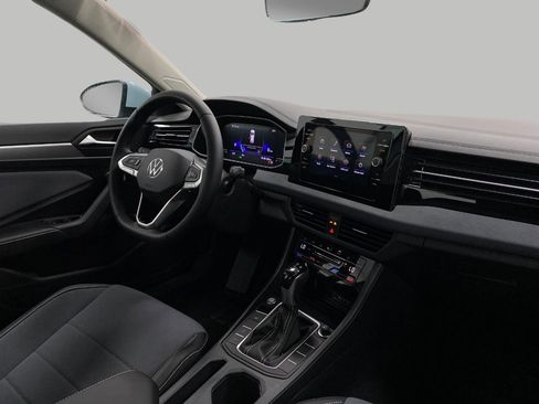 New 2025 Volkswagen Jetta SE image 17