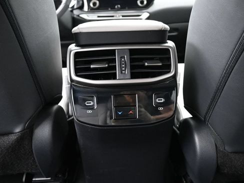Used 2025 Lexus RX 350 w/ Convenience Package AWD/4WD image 21