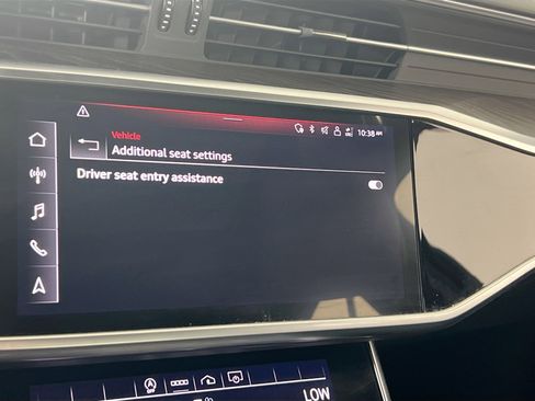 Used 2022 Audi A6 Premium Plus image 15