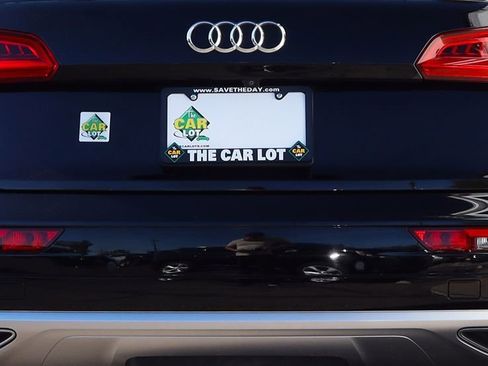 Used 2020 Audi Q5 2.0T Premium w/ Convenience Package image 21