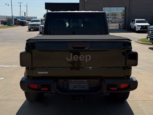 Used 2020 Jeep Gladiator Rubicon AWD/4WD image 5