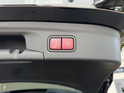 Certified 2023 Mercedes-Benz GLE 350 4MATIC image 18