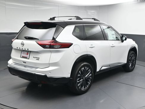 New 2026 Nissan Rogue Platinum w/ Platinum Premium Package image 8
