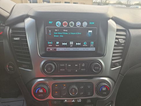 Used 2016 Chevrolet Suburban LTZ image 16