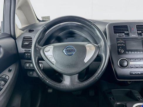 Used 2014 Nissan Leaf S w/ Charge Package image 17