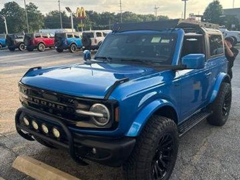 Certified 2022 Ford Bronco Outer Banks AWD/4WD image 1