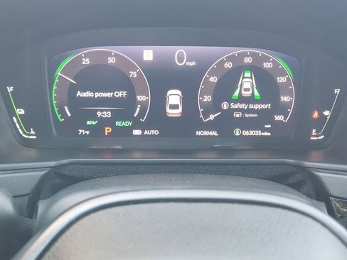 Certified 2025 Honda Accord Sport image 15