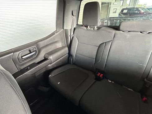 Used 2022 Chevrolet Silverado 1500 Custom image 12