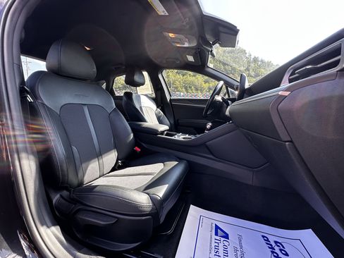 Used 2023 Kia K5 GT-Line image 25