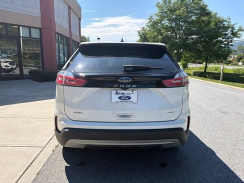 Used 2023 Ford Edge SEL w/ Convenience Package AWD/4WD image 6
