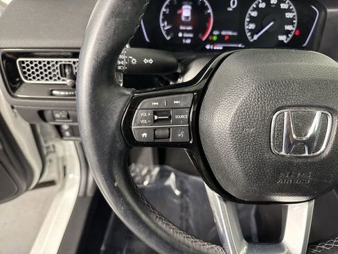 Used 2024 Honda Civic EX-L image 13