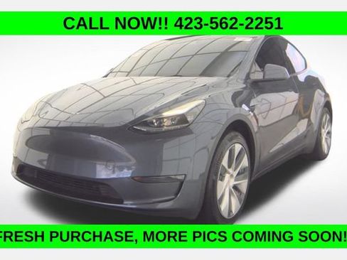 Used 2023 Tesla Model Y Long Range AWD/4WD image 1