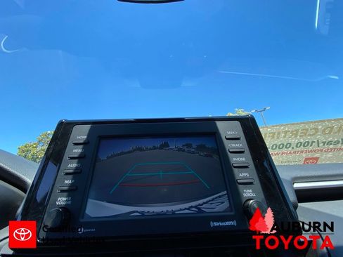 Certified 2022 Toyota RAV4 LE w/ Carpet Mat Package (TMS) AWD/4WD image 42