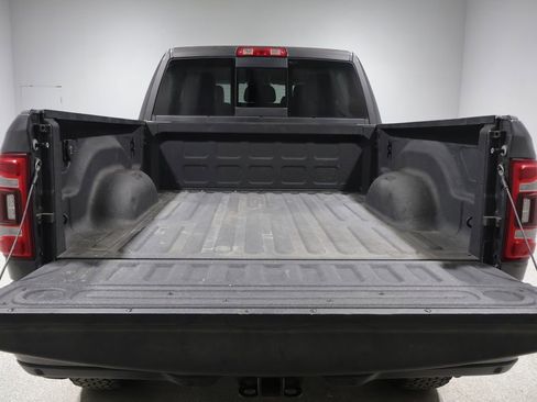 Used 2024 RAM 2500 Laramie AWD/4WD image 4