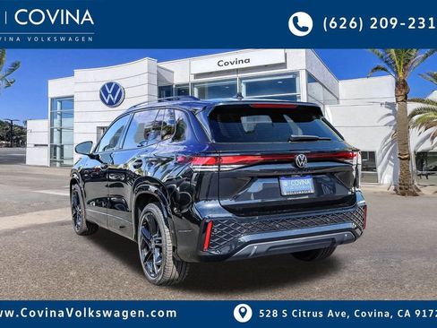 New 2026 Volkswagen Tiguan SE R-Line image 5