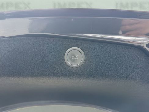 Used 2024 Tesla Model 3 Standard Range image 31