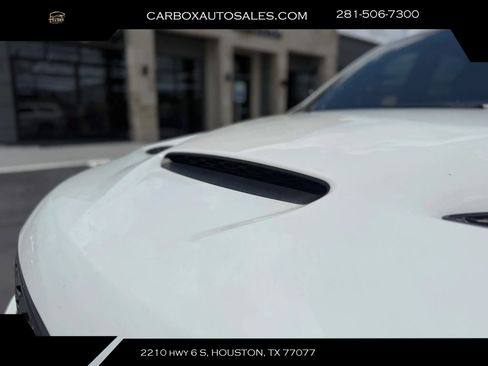 Used 2022 Dodge Durango R/T w/ Blacktop Package AWD/4WD image 32