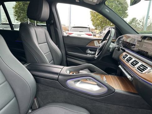Certified 2025 Mercedes-Benz GLE 450 4MATIC image 33