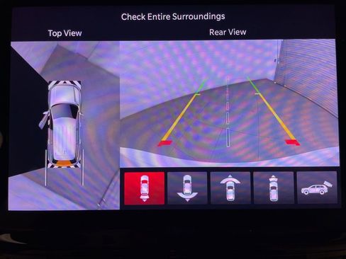 New 2025 Jeep Grand Cherokee Limited w/ Luxury Tech Group II image 14