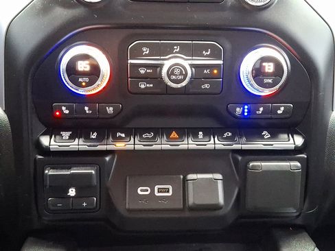 Used 2020 GMC Sierra 2500 SLT image 15