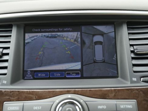 Used 2012 INFINITI QX56 4WD w/ Deluxe Touring Pkg image 60