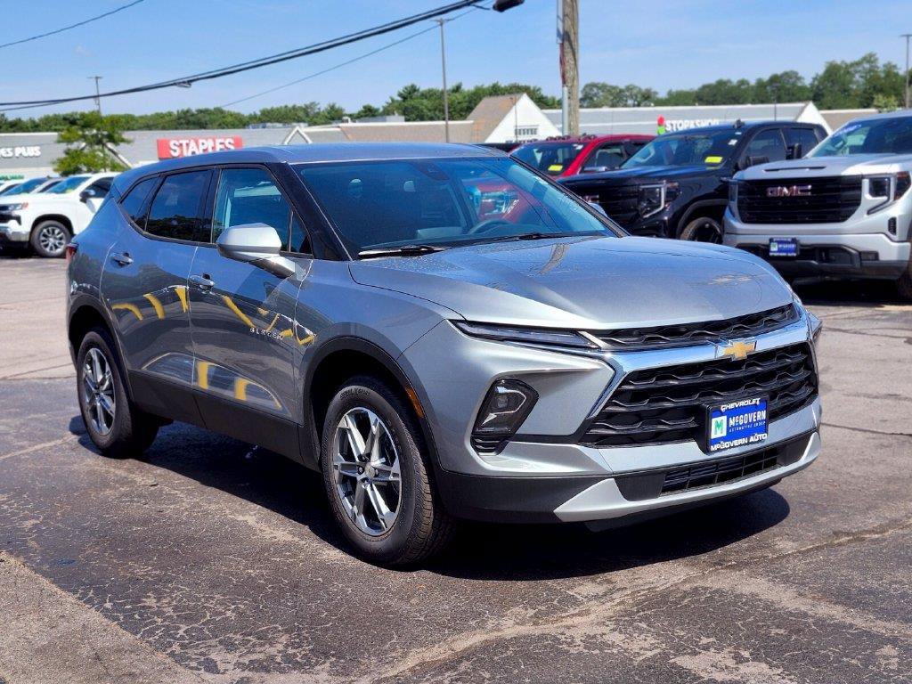 New 2026 Chevrolet Blazer LT w/ LPO, Floor Liner Package AWD/4WD image 7