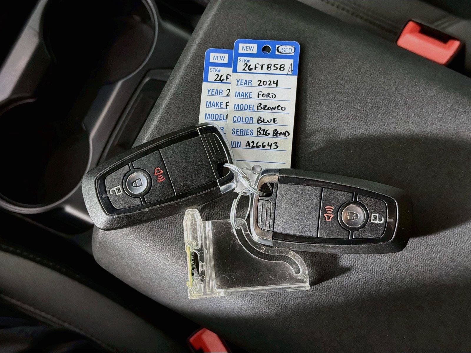 Used 2024 Ford Bronco Big Bend AWD/4WD image 4