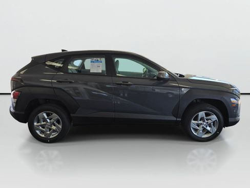 New 2026 Hyundai Kona SE AWD/4WD image 2