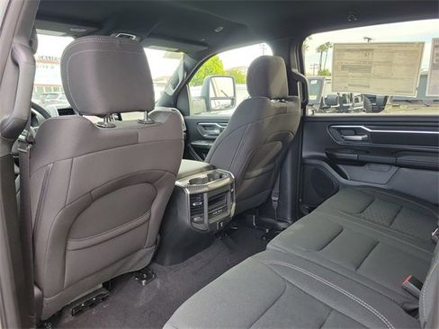 New 2026 RAM 1500 4x4 Crew Cab image 13