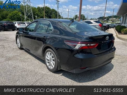 Used 2023 Toyota Camry LE FWD image 4