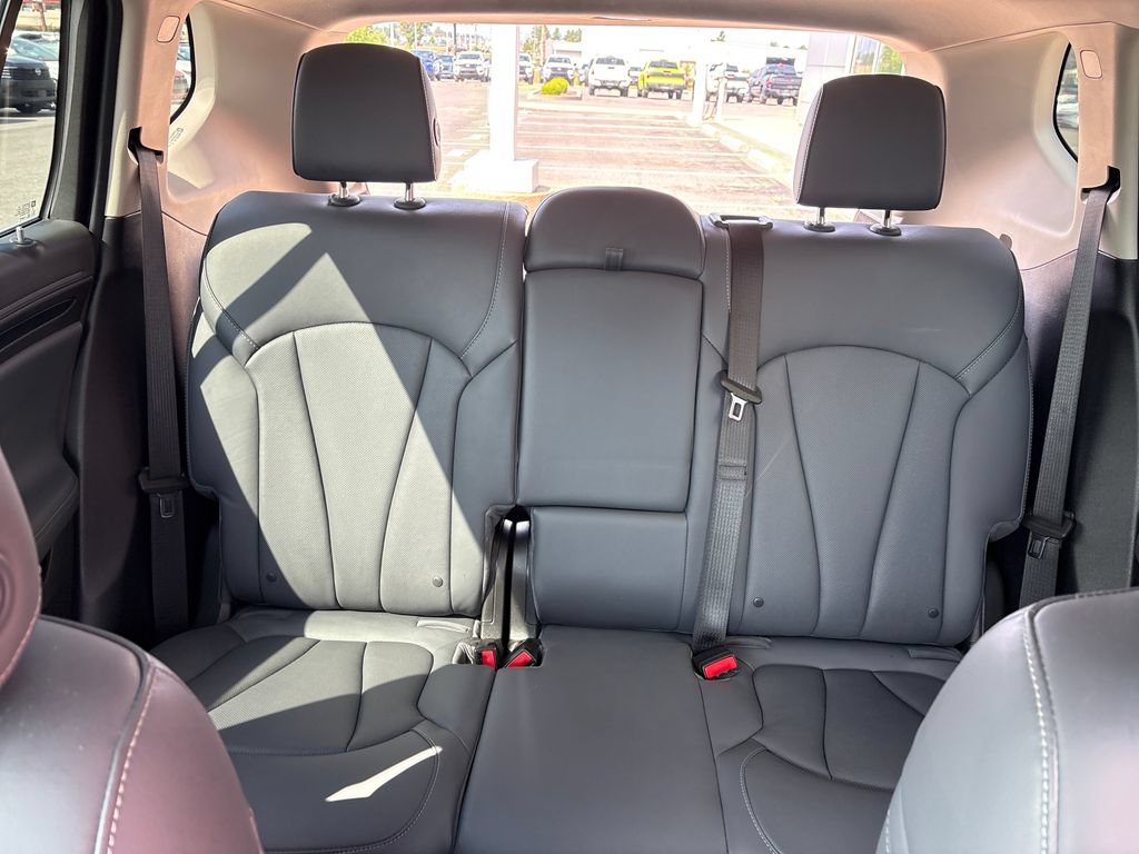 Used 2019 Buick Envision Essence w/ LPO, Interior Luxury Package FWD image 36