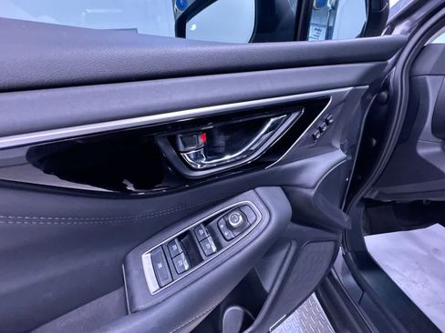 Used 2022 Subaru Outback Limited AWD/4WD image 12