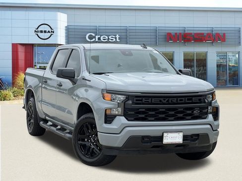 Used 2025 Chevrolet Silverado 1500 Custom w/ Turbomax Blackout Package AWD/4WD image 1
