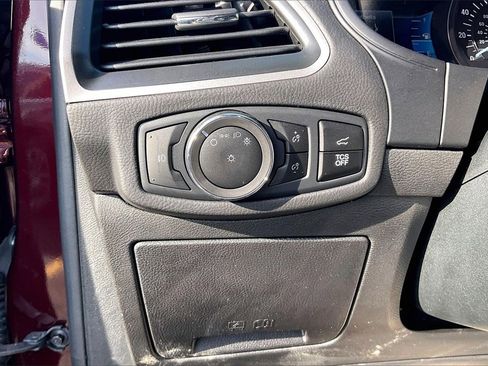 Used 2023 Ford Edge SEL w/ Convenience Package image 34