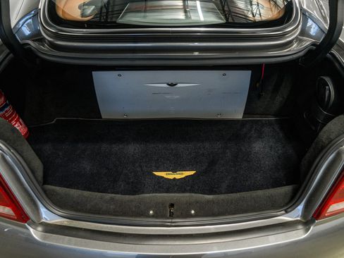 Used 2003 Aston Martin Vanquish RWD image 18