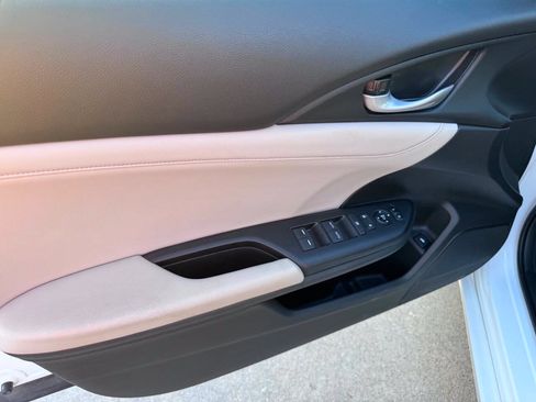 Used 2022 Honda Insight Touring image 12