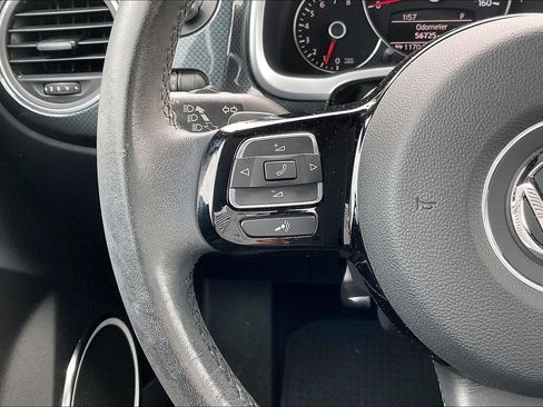 Used 2012 Volkswagen Beetle Turbo image 11